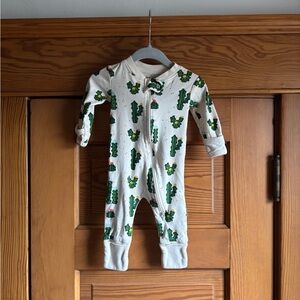 Monica + Andy Cactus Onesie Footie Size 0-3 Months
